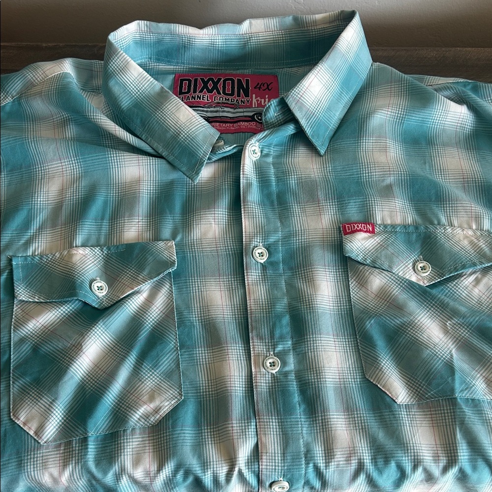 DIXXON Men's Teal Plaid Button-Down Shirt